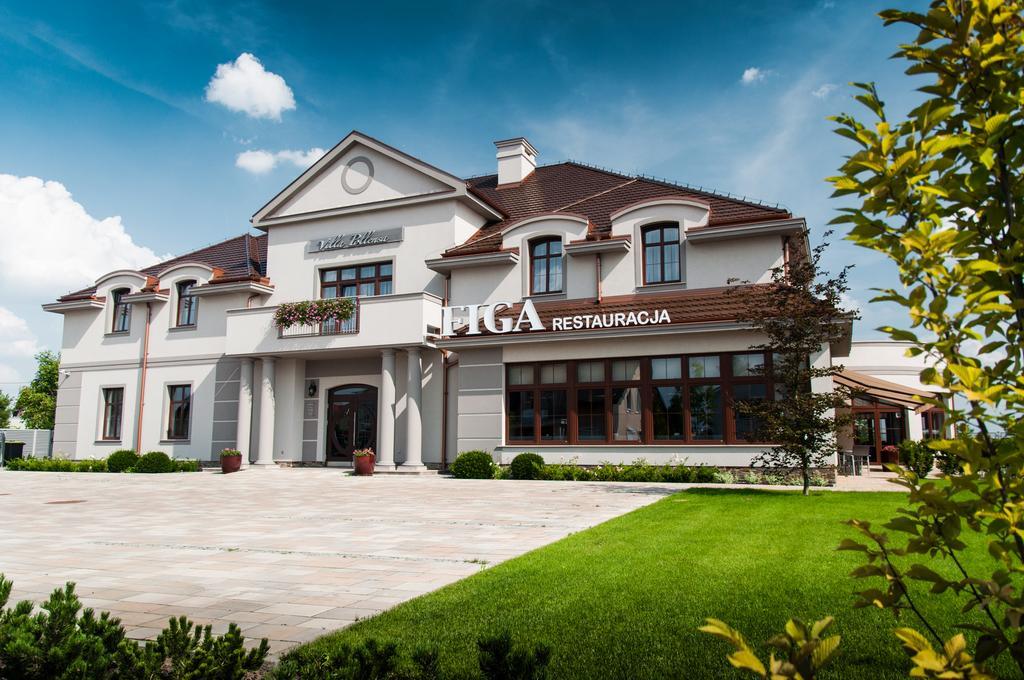 Hotel Figa Plewiska ภายนอก รูปภาพ