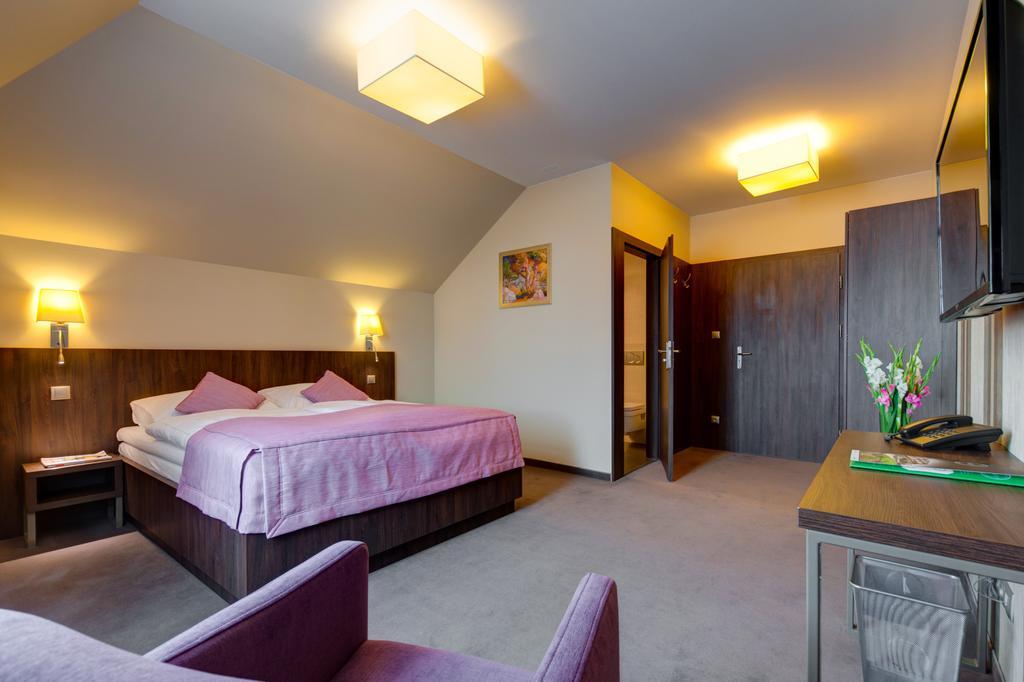 Hotel Figa Plewiska ห้อง รูปภาพ