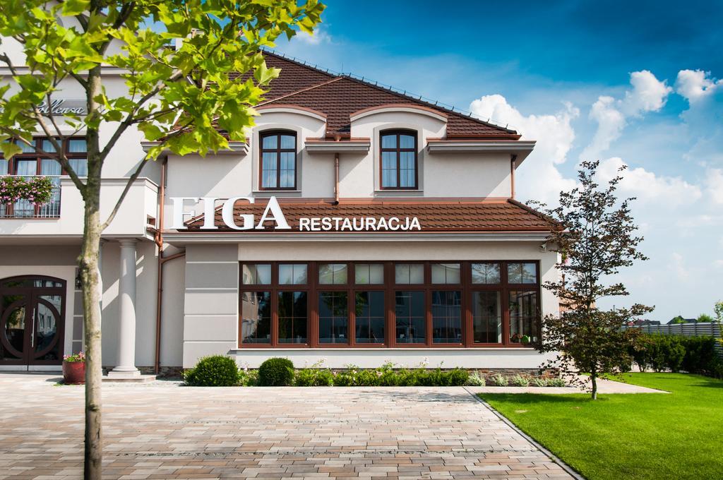 Hotel Figa Plewiska ภายนอก รูปภาพ